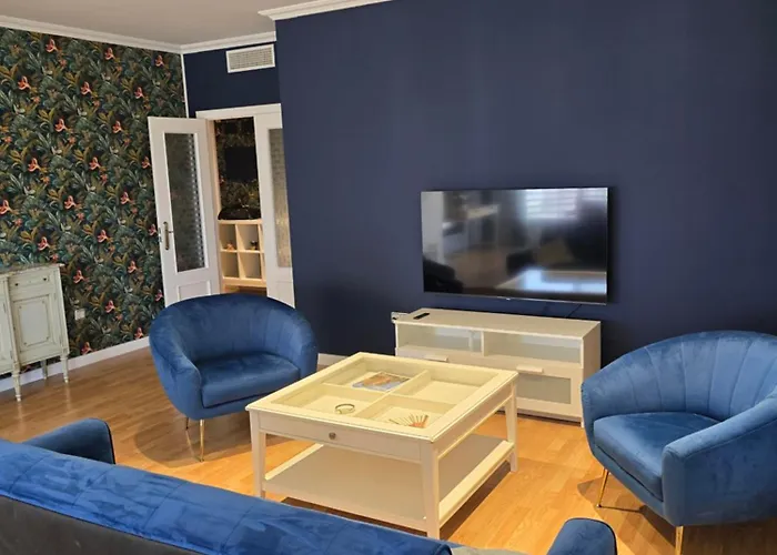 Blue Poniente 아파트